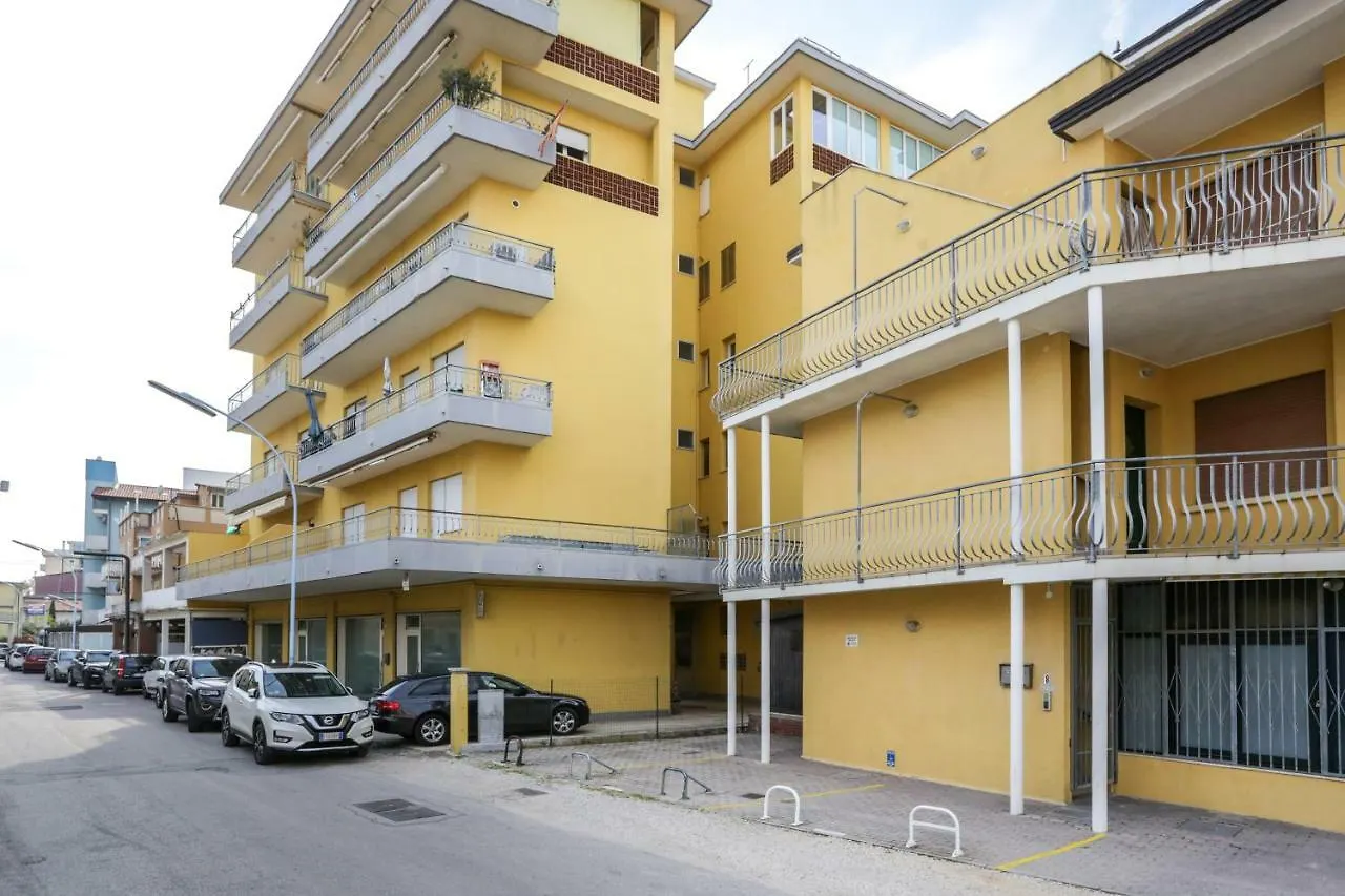 Mare Olimpo Apartment Lido di Jesolo 0*,  Italy